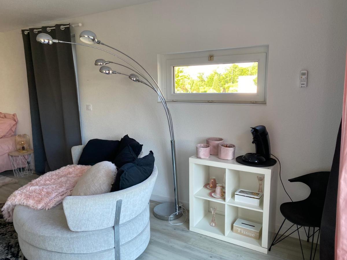 Agreable Chambre D'Hote Calme Avec Piscine Souvans 외부 사진
